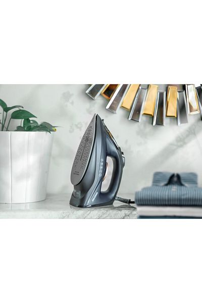 Geepas 2-in-1 Steam Iron, Adjustable Temperature Control, GSI7703N |unction