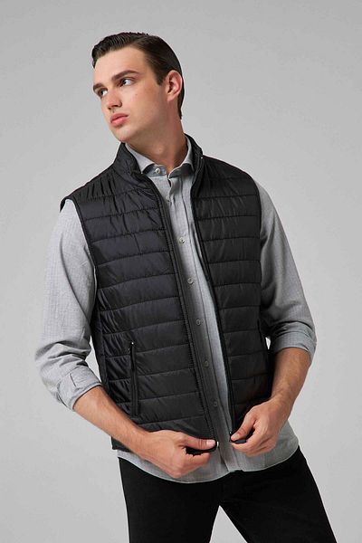 D'S Damat Regular Fit Black Stand Collar Fiber Padded Seasonal Zippered Puffer Vest Coat