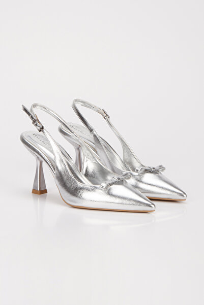 UĞURÖKÇE Women's Metallic Silver Bow Detailed Heeled Stiletto
