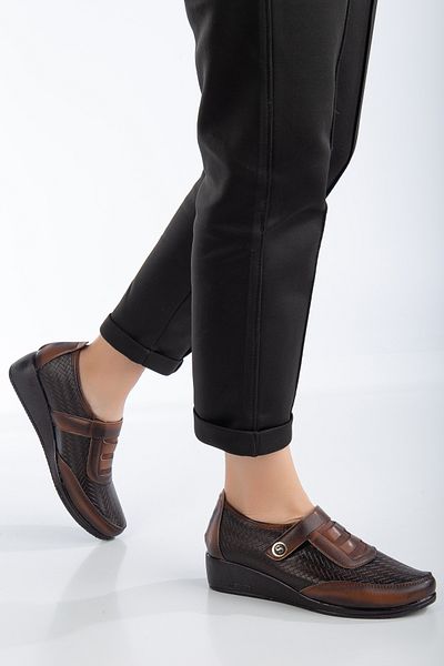 caraxes Women's High Sole Shoes