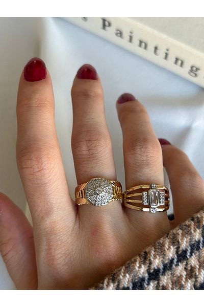 ringbox Gold Stone Detailed Ring