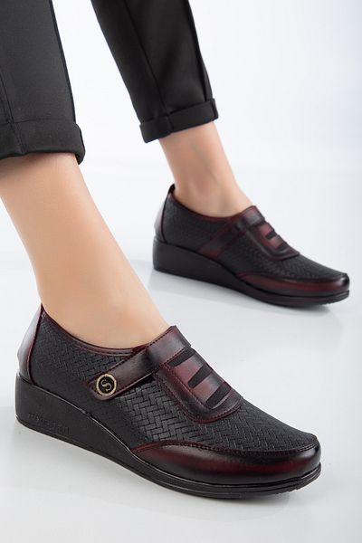 caraxes Women's High Sole Shoes