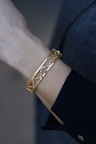 Yenigün Kuyumculuk 14 Ayar Altın Düz Ve Dalgalı Ajda Model Kelepçe