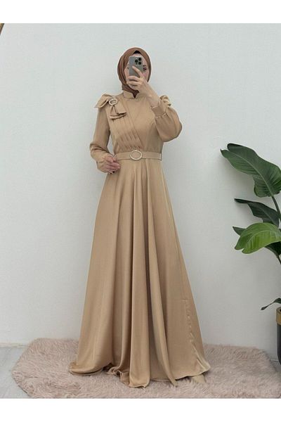 Modamorfo Satin-Abendkleid mit Brosche, Schleife und Steingürtel