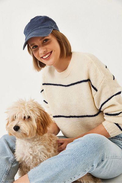 Bianco Lucci Women's Crew Neck Striped Knitwear Sweater 20247533