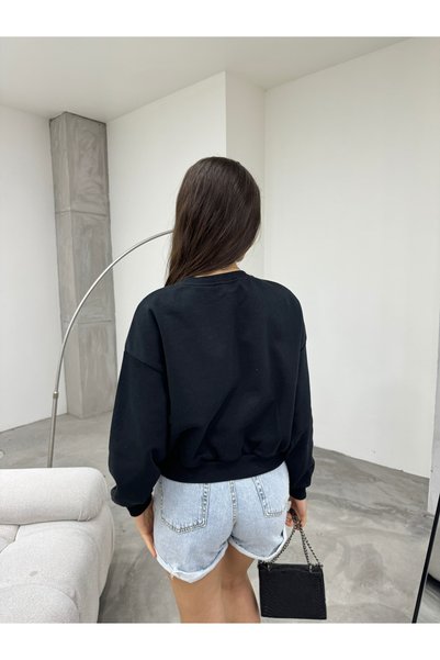 BİKELİFE Women's Black Oversize Crop Sweatshirt