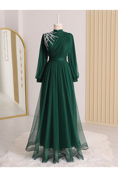 Modamorfo Drapiertes Tüll-Abendkleid mit Gürtel und Steindetail auf der Vorderseite