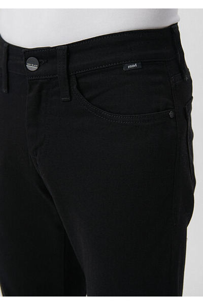 Mavi Erkek Siyah M0035133304 Marcus Slim Straight Leg