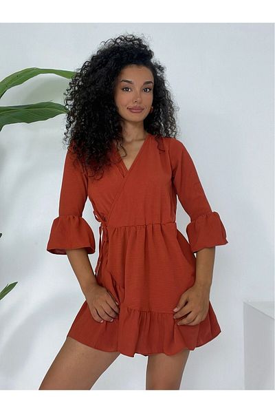Modamorfo Ayrobin-Kleid mit Rüschen, Saum und Ärmeln, elastischer Taille – Fliese