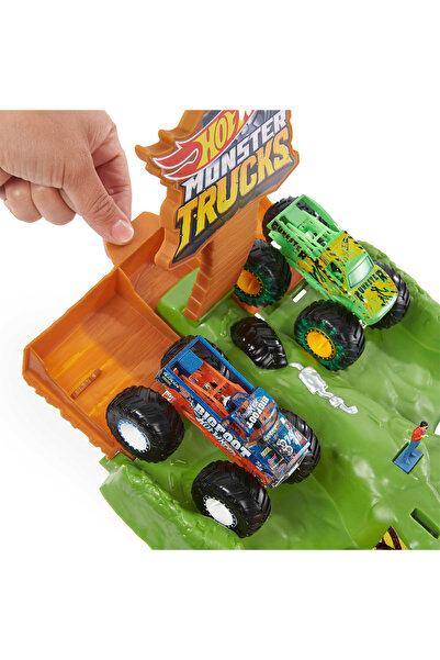 HOT WHEELS Monster Trucks Heyecanlı Yarışlar Oyun Seti