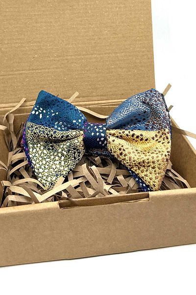 Kravatkolik Bow Tie P1929 - Patchwork with Multicolor Motif Pattern