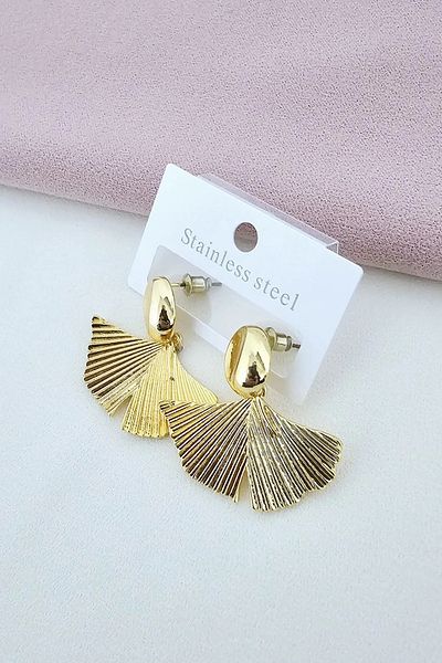 Vitastyle Gold Color Leaf Detailed Steel Earrings