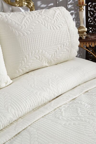 bursa çeyiz BURSA ÇEYİZ Dantelli Kapitoneli Ultrasonik Çift Kişilik Yatak Örtüsü