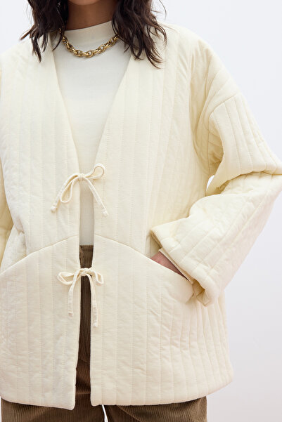 Manuka Vanilla Quilted Coat - Tie Design