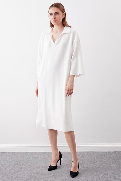 Vitrin V-Neck Knitted Dress