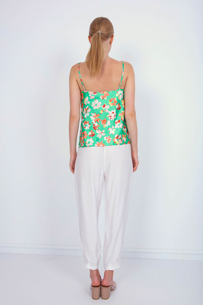 Vitrin Pleated Carrot Trousers