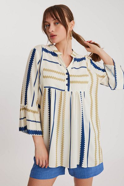 Vitrin Zigzag Pattern Buttoned Blouse
