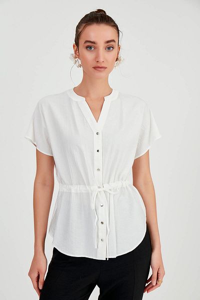 Vitrin Lockere Bluse mit gerafftem Taillenknopf
