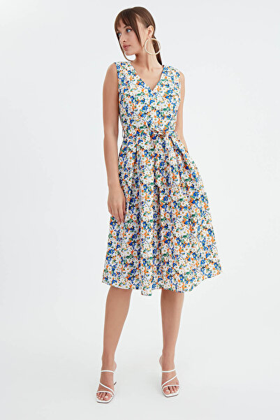 Vitrin Çiçek Desen Pileli Midi Boy Elbise