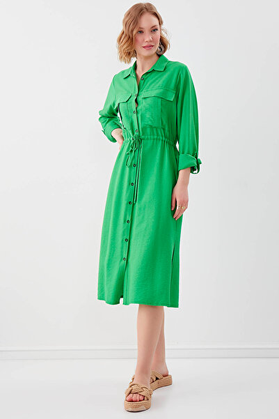 Vitrin فستان قميص بجيب مزدوج وخصر مربوط