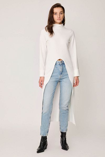 Vitrin Deep Slit Knitted Blouse