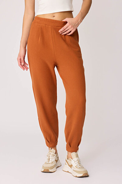 Vitrin Плісировані штани з еластичною талією Esofman