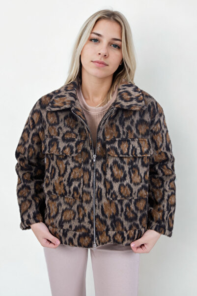 Vitrin Zippered Leopard Pattern Jacket with Flap Pockets