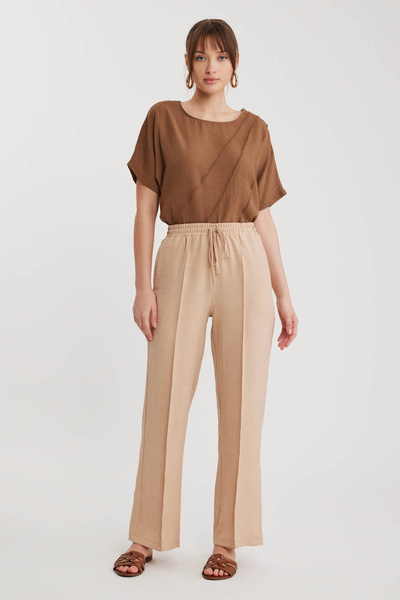 Vitrin Beli Bağcıklı Lastikli Pantolon