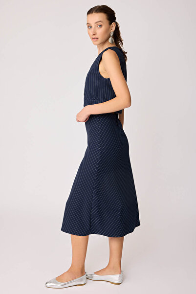 Vitrin Side Zippered Striped Bell Cut Skirt