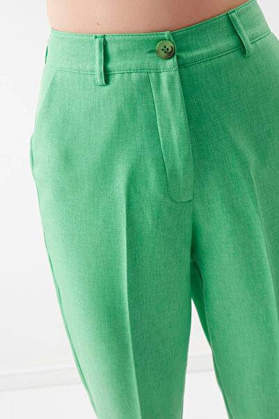 Vitrin High Waist Carrot Cut Trousers