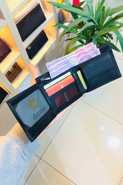 derius Vegas Black Zipper Compartment Genuine Leather Men's Wallet with Name Print (with Coin Compartment)