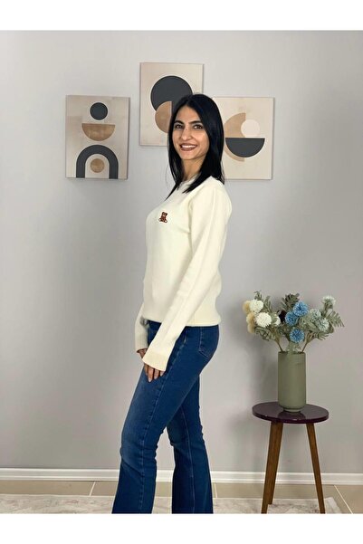 YusGos Women's Teddy Bear Embroidered Cream Knitwear Sweater