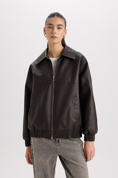 DeFacto Dad Fit Kunstledermantel mit Polokragen D5749AX25SP
