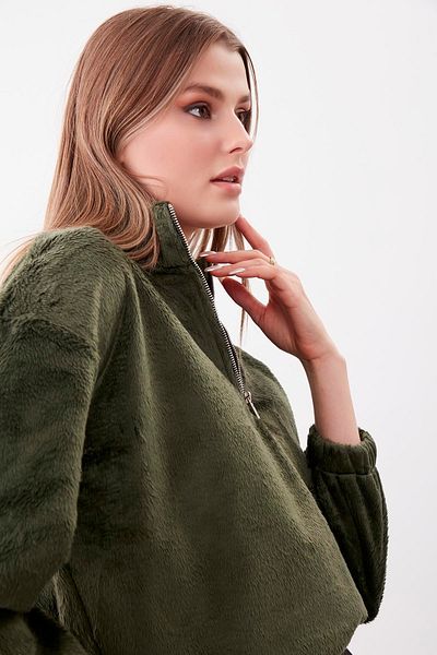 Vitrin Plüsch-Sweatshirt mit Stehkragen und Reißverschluss