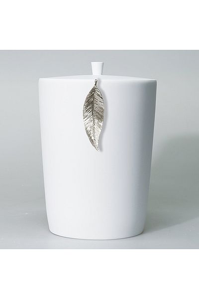 Selim Leaf Bathroom Set White Silver