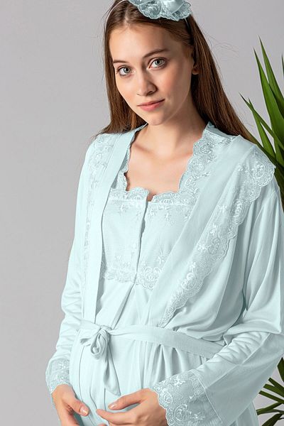 Effortt Maternity Pajama Set with Mint Dressing Gown
