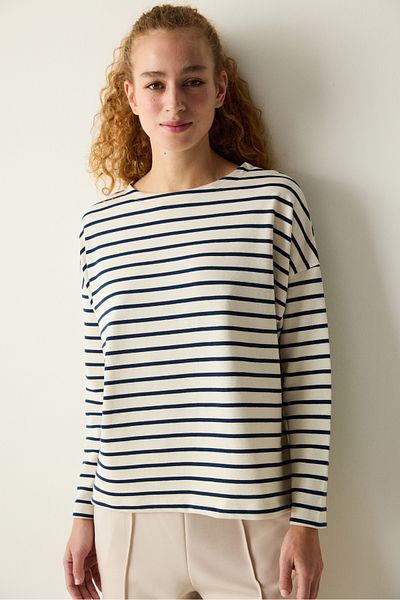 Penti Weißes, marineblaues, gestreiftes Langarm-Top