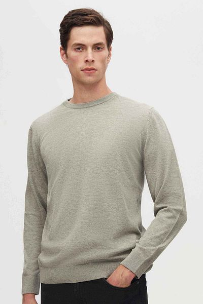 D'S Damat Grauer, pillingfreier Strickpullover mit Rundhalsausschnitt und normaler Passform