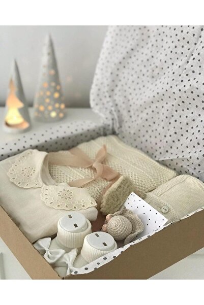Sincabın Düşleri Welcome Baby Newborn Baby Gift Box Set Knitwear Hospital Exit