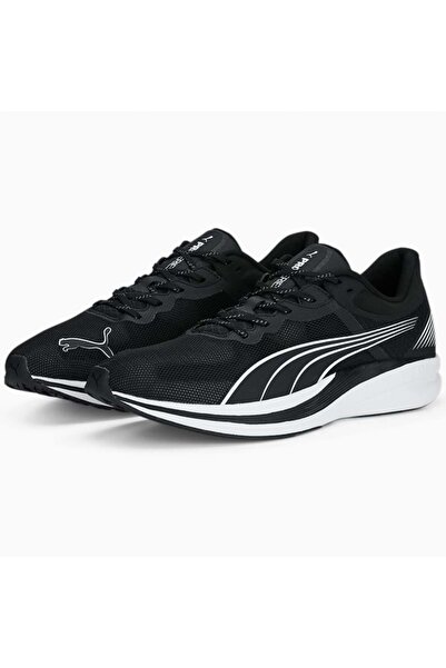Puma تخليص Profoam377995-01 حذاء الجري للرجال باللون الأسود والأبيض