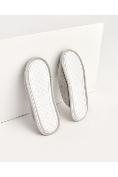 Chirpy Desu - Forever Written Gray Women's House Slippers