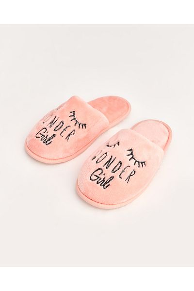 Chirpy Kiipi - Wonder Girl Written Powder Women's House Slippers