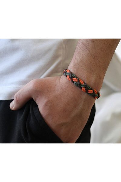 etniko Hand Knitted String Bracelet Carrying the Colors of Nature Brown-Orange-Green