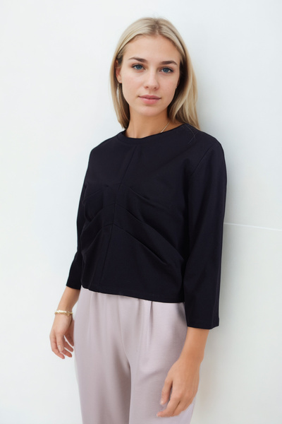 Vitrin Блуза от модал с къс ръкав и предни набори