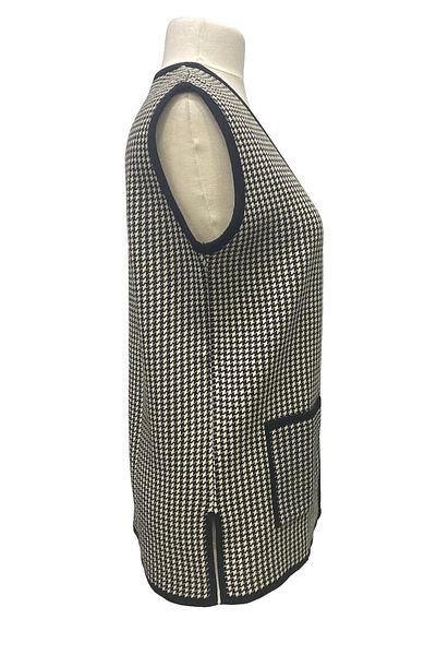 Giyinen Mağazaları Black Houndstooth Pattern Front Non-Closure Slit Double Pocket Knitwear Vest
