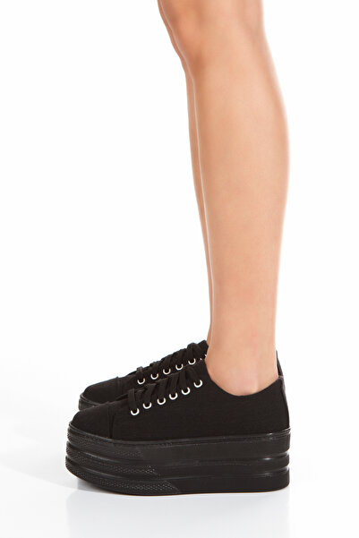 Ayakkabı Tutkusu Stilo ® Černá plátěná platforma s plochou podrážkou 7 cm Extrémně pohodlná