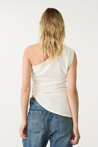 Stradivarius Tokalı asimetrik top