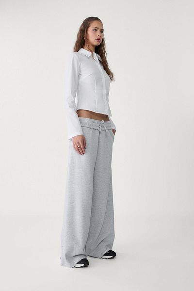 Stradivarius Fitted T-shirt