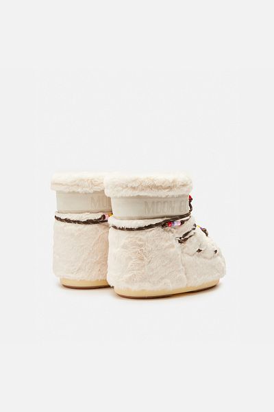 MOON BOOT أحذية النساء