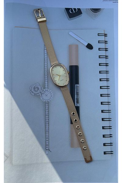 QUARTZ Retro Quartz Minimal Metal Cord Vintage Women's Wristwatch Gold Color